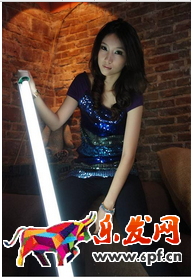 淘寶店主風(fēng)自拍燈光怎么弄.png